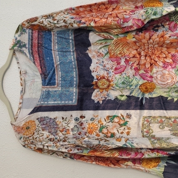 Soft Surroundings Ashbury Floral Velvet Blouse Tunic Top art to wear - Picture 1 of 10